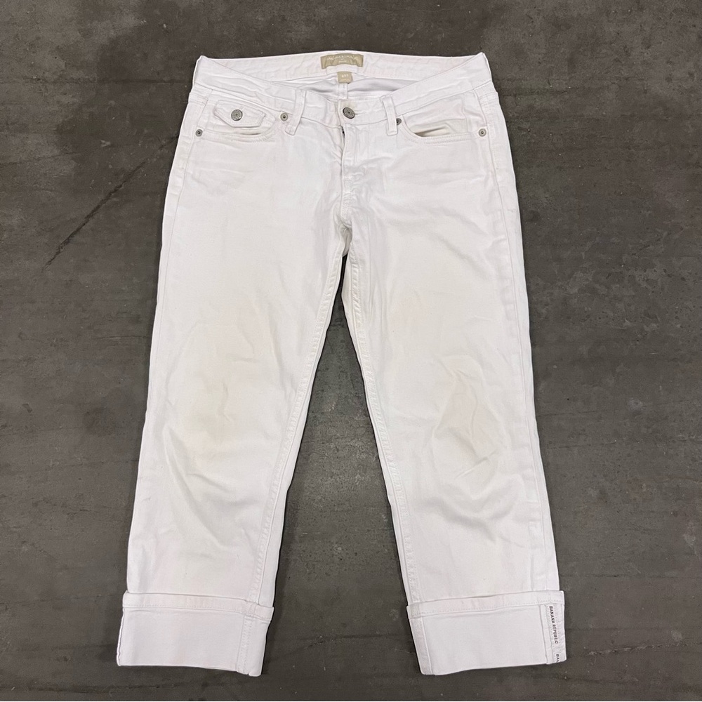 Banana Republic Factory White Rolled Cuff Spellout Capri Cropped Jeans